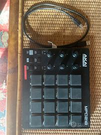 Akai MPD218
