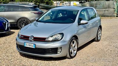 Volkswagen Golf 2.0 TDI 140CV DPF DSG 5p. Highline