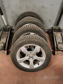 Cerchi in lega Audi A1 con gomme invernali