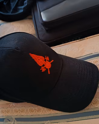 cappello vigili del fuoco 