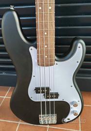 basso Squier Precision Bass 