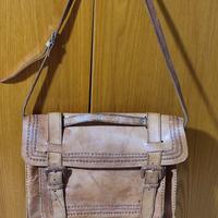 Borsa artigianale in pelle e cuoio 