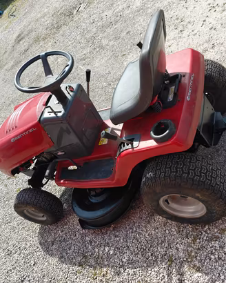 trattorino tagliaerba Briggs e stratton 13.5cv