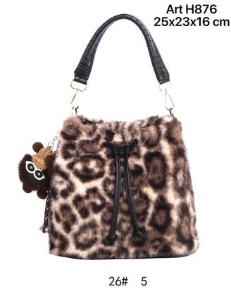 borsa donna con pelliccia.