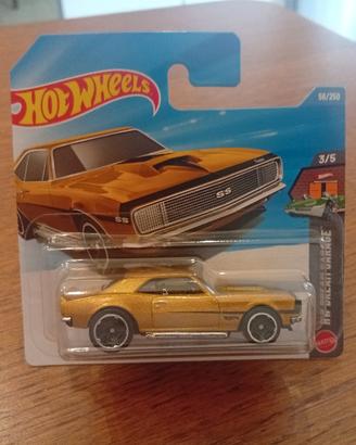 Chevrolet Camaro. 1967. Dream Garage. Hotwheels 