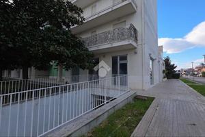 NEGOZIO A SAN GIOVANNI TEATINO