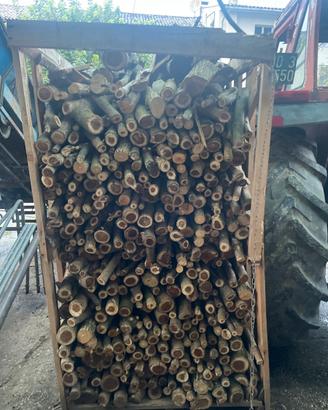 Bancale di legna da ardere