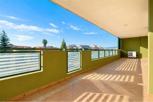 Elegante trilocale con terrazza