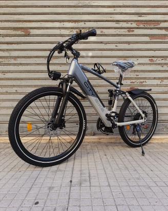 Bici elettrica mountain bike 26" 250W 36V 10.4Ah