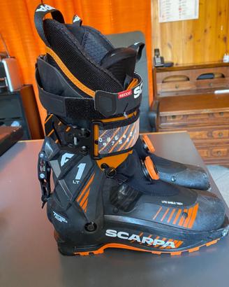 Scarponi sci alpinismo