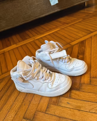 NIKE air force one hight 36,5