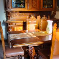 Sala rinascimentale in legno Massello