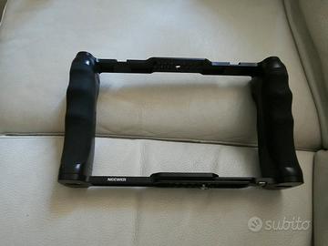 Neewer Dual Handle Camera Rig
