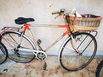 blocco di biciclette