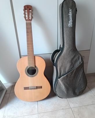 chitarra classica lagant sp. edition by Alhambra 