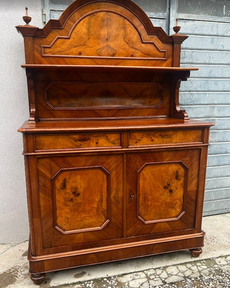 Credenza antica restaurata - con alzata
