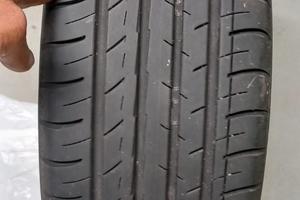 4 gomme con cerchioni RITIRO E PAG. SOLO A CASA