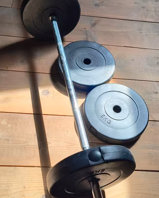 Set bilanciere + 20kg pesi (4x5kg) 