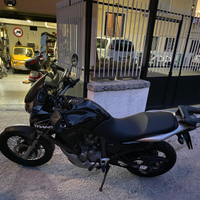 Honda transalp 700