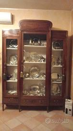 VETRINA ANTICA DEL 900 3 ANTE RIVESTITA.