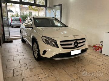 Mercedes-benz GLA 220 d Automatic 4Matic Premium
