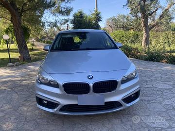 BMW 216d