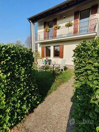Villetta a schiera di 140 m² con 5 locali e box au