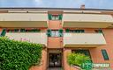 tre-locali-con-giardino-e-box-