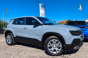 Jeep Avenger 1.2 Turbo 100 CV Altitude ''AZIENDALE