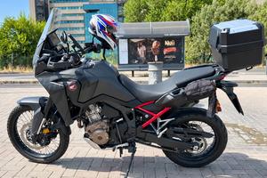 Honda Africa Twin 1100 2022 - 8.400 km