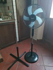 Ventilatore da terra a base tonda ARDES remotabile