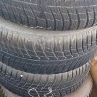 4 gomme Bridgestone r16  invernali con cerchi