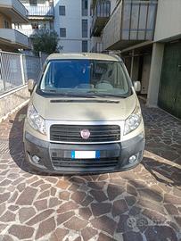 Fiat Scudo Panorama 8 posti