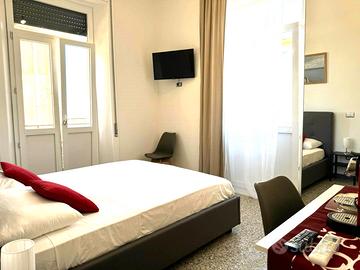 Scilla, camera matrimoniale al centro storico