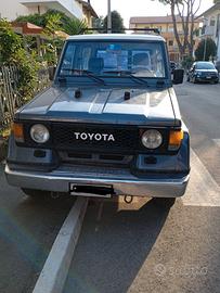 Toyota Turbo Diesel Autocarro