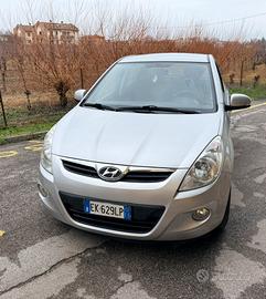 Hyundai i20 Sound Edition 1.4 CRDi – NEOPATENTATI