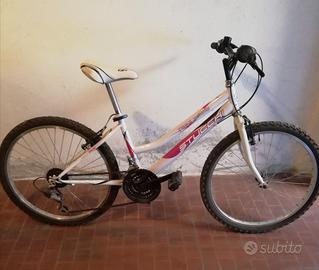 Bicicletta Mountain Bike Ragazza 24" Stucchi