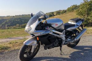 Aprilia SL 1000 Falco