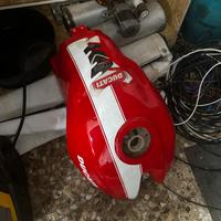 Serbatoio + Pompa Benzina Ducati Monster