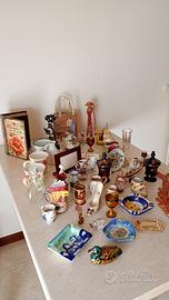 stock souvenir località turistiche soprammobili
