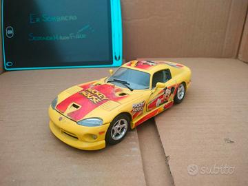 1:24 - Dodge Viper GTS Coupé Mickey Mouse BBurago 