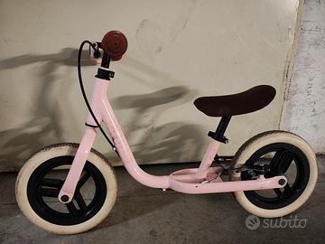 bicicletta senza pedali