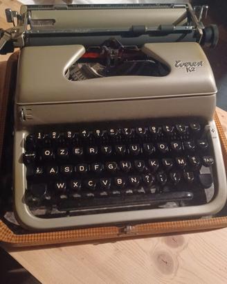 Macchina da scrivere portatile OLIVETTI EVEREST K2