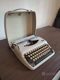 Macchina per scrivere portatile