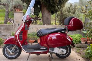 Vespa GTS 250 2006