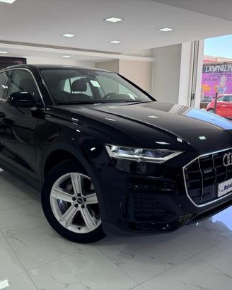 AUDI Q8 45 TDI quattro tiptronic