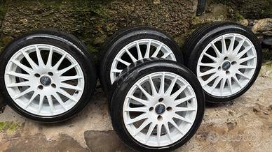 Cerchi in lega OZ R16