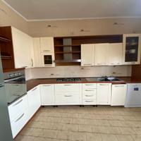 Cucina Angolare 4 mtX 3mt completa di elettrod