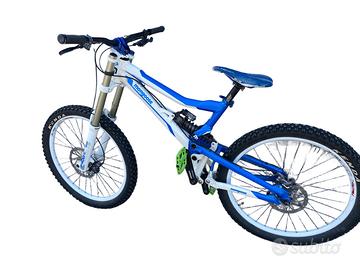 MONGOOSE BOOT'R EXPERT