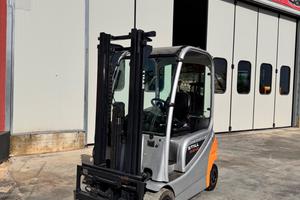 Carrello elevatore Still elettrico